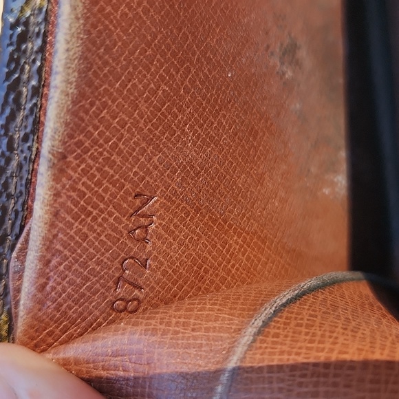 Louis Vuitton Vintage Monogram Double Snap Wallet - Picture 8 of 14